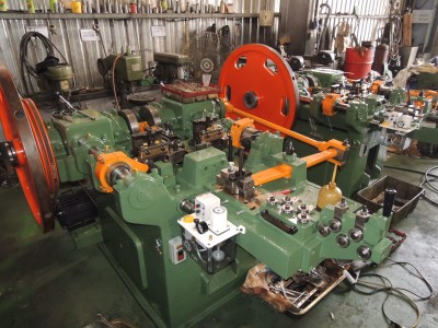 Yu Cheng No.4 used nail machine with reconditioned
